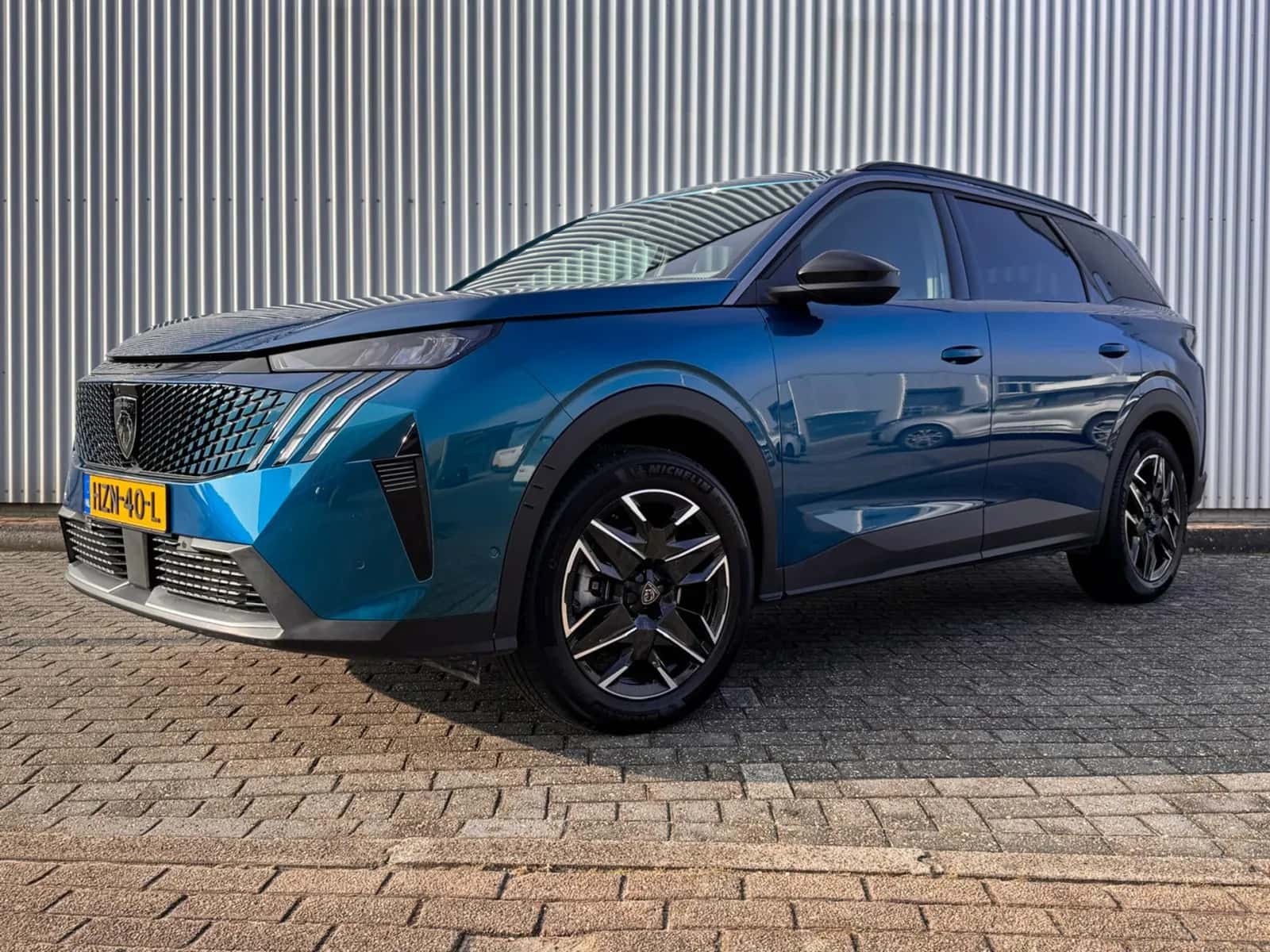 Peugeot 5008 (2025) — foto 1