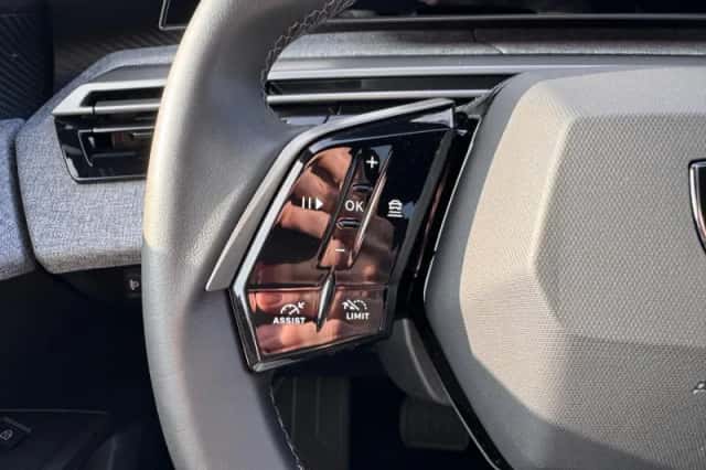 Peugeot 5008 (2025) thumbnail 19