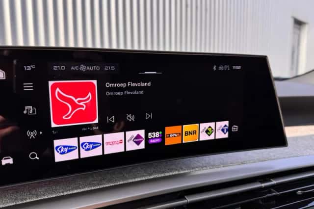Peugeot 5008 (2025) thumbnail 31