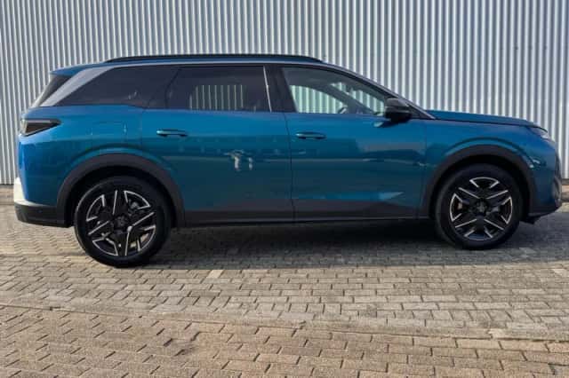 Peugeot 5008 (2025) thumbnail 6