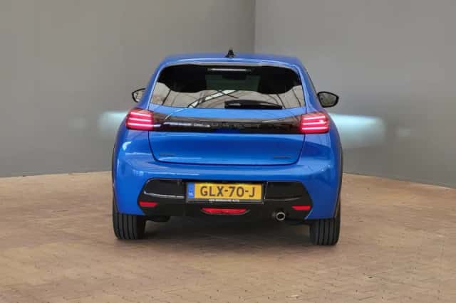 Peugeot 208 (2024) thumbnail 2