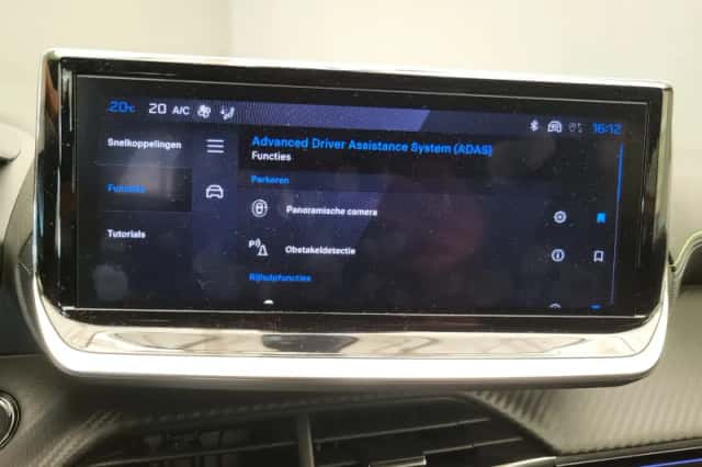 Peugeot 208 (2024) thumbnail 17