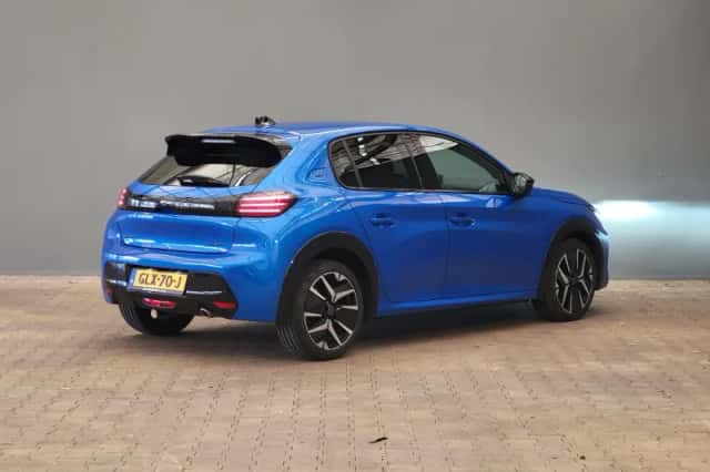 Peugeot 208 (2024) thumbnail 3