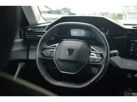 Peugeot 308 (2022) thumbnail 17