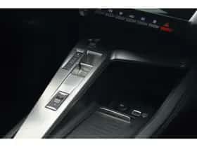 Peugeot 308 (2022) thumbnail 24