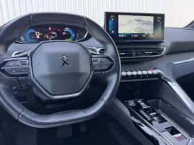 Peugeot 3008 (2023) thumbnail 11