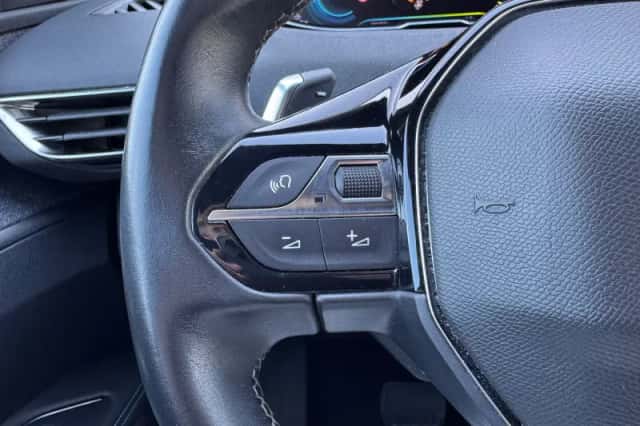 Peugeot 3008 (2023) thumbnail 12