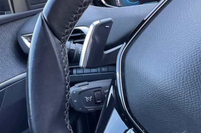 Peugeot 3008 (2023) thumbnail 13