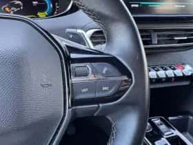 Peugeot 3008 (2023) thumbnail 14
