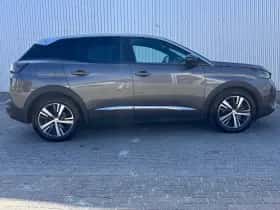 Peugeot 3008 (2023) thumbnail 6