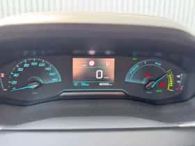 Peugeot e-208 (2022) thumbnail 13