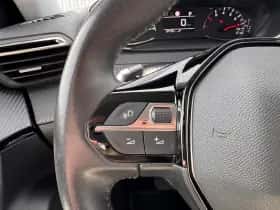 Peugeot 2008 (2022) thumbnail 15