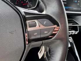 Peugeot 2008 (2022) thumbnail 16