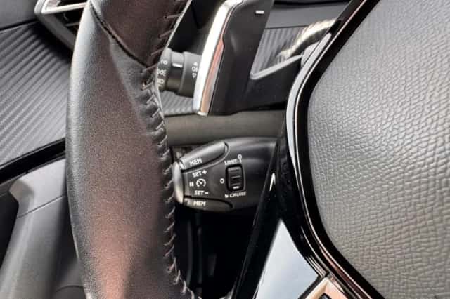Peugeot 2008 (2022) thumbnail 17