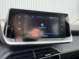 Peugeot 2008 (2022) thumbnail 22