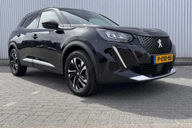 Peugeot 2008 (2022) thumbnail 7