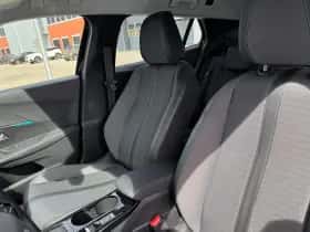 Peugeot 2008 (2022) thumbnail 10