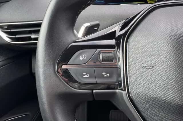 Peugeot 3008 (2023) thumbnail 15
