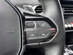 Peugeot 3008 (2023) thumbnail 17