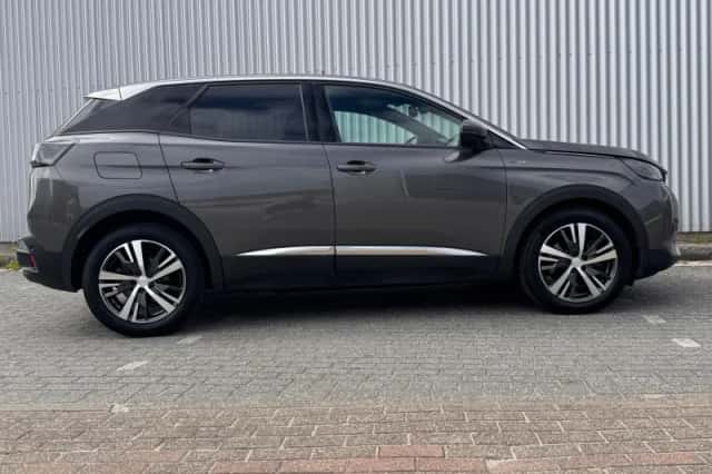 Peugeot 3008 (2023) thumbnail 6