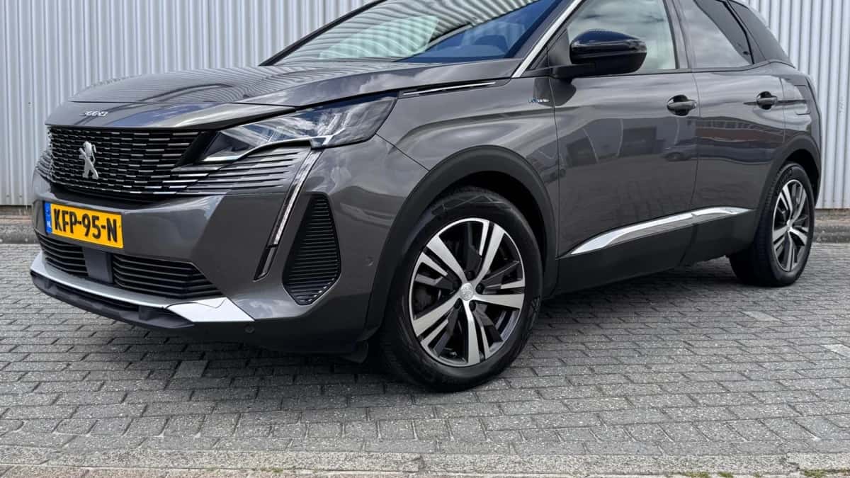 Peugeot 3008 (2023) — foto 1