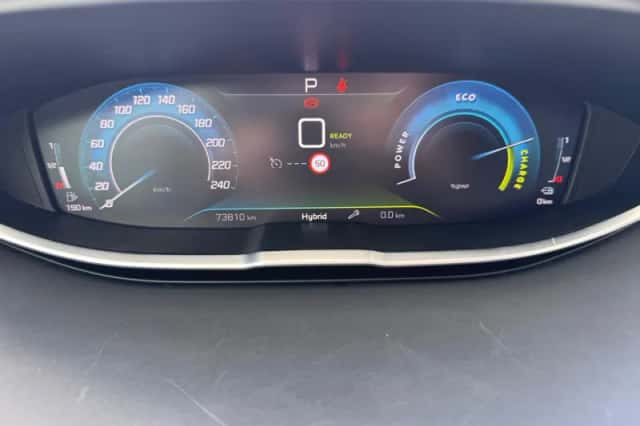 Peugeot 3008 (2023) thumbnail 14
