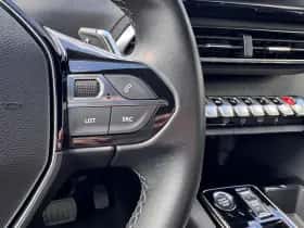 Peugeot 3008 (2023) thumbnail 18