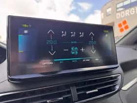 Peugeot 3008 (2023) thumbnail 25