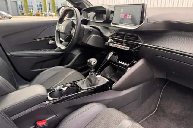Peugeot 208 (2021) thumbnail 24