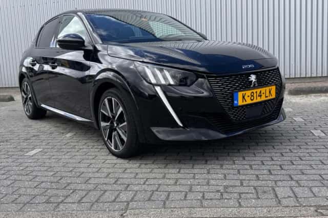 Peugeot 208 (2021) thumbnail 6