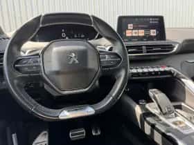 Peugeot 3008 (2018) thumbnail 14