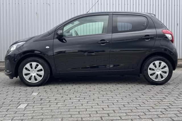 Peugeot 108 (2022) thumbnail 2