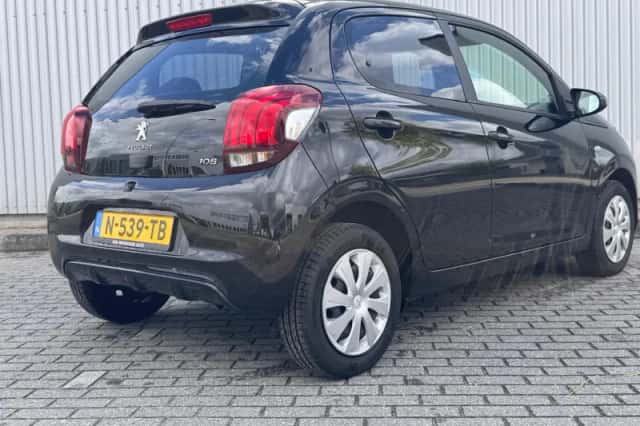 Peugeot 108 (2022) thumbnail 5