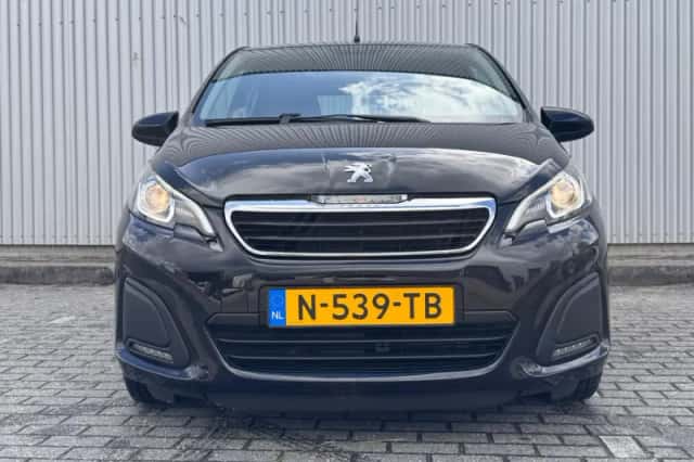 Peugeot 108 (2022) thumbnail 8