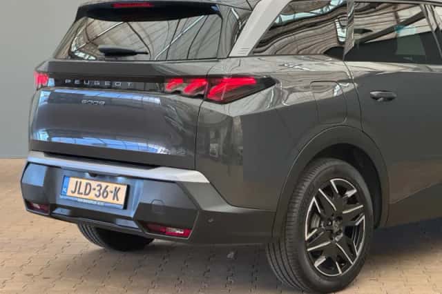 Peugeot 5008 (2024) thumbnail 28