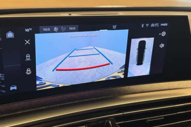 Peugeot 5008 (2024) thumbnail 7