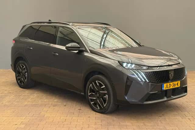 Peugeot 5008 (2024) thumbnail 10
