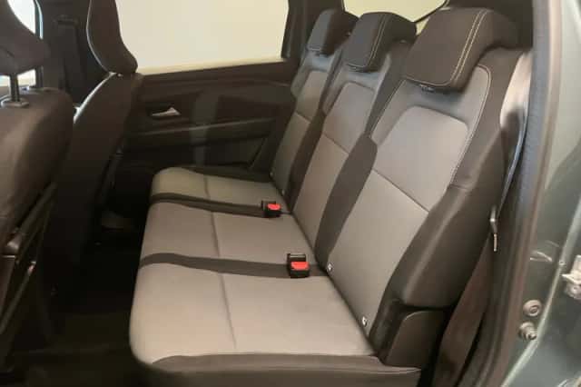 Dacia Jogger (2023) thumbnail 3