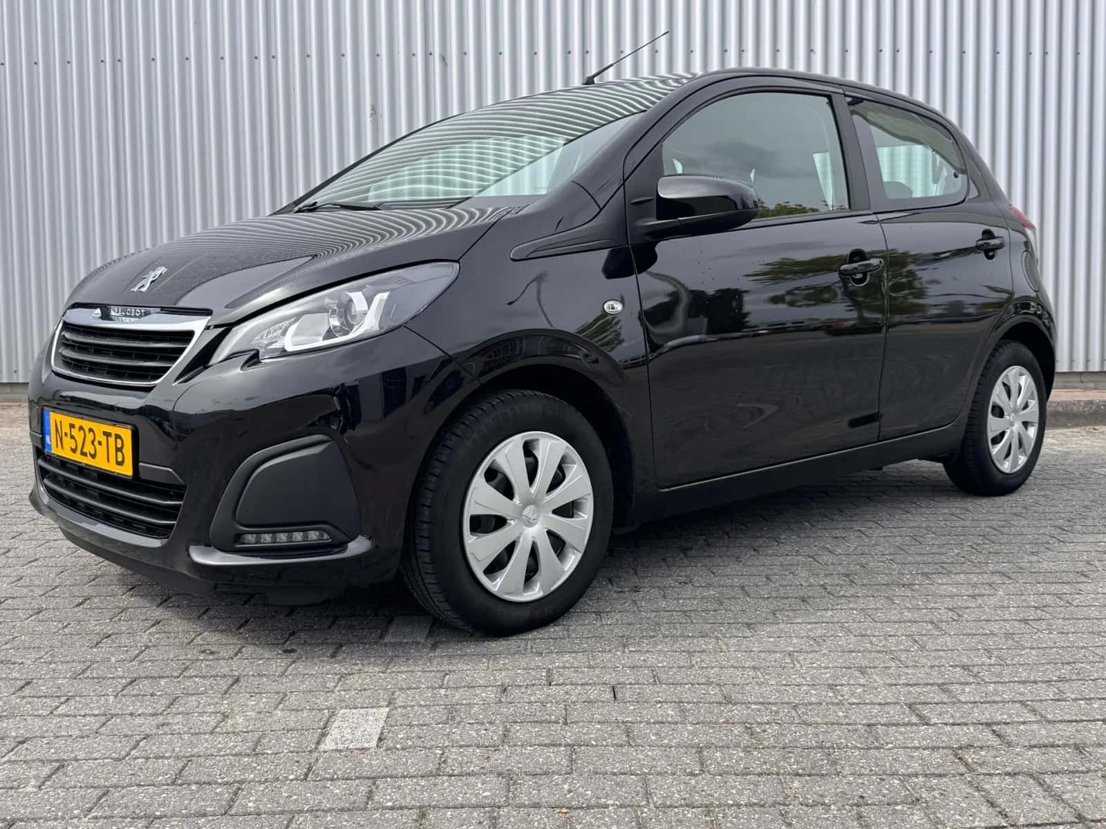 Peugeot 108 (2022) — foto 1