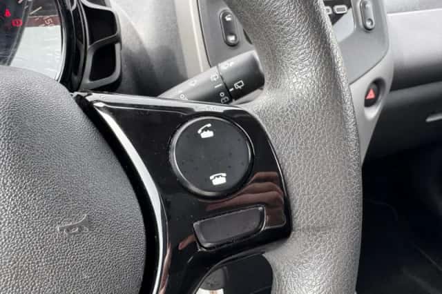 Peugeot 108 (2022) thumbnail 15