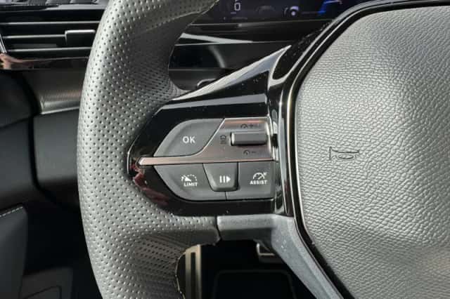 Peugeot 408 (2025) thumbnail 17