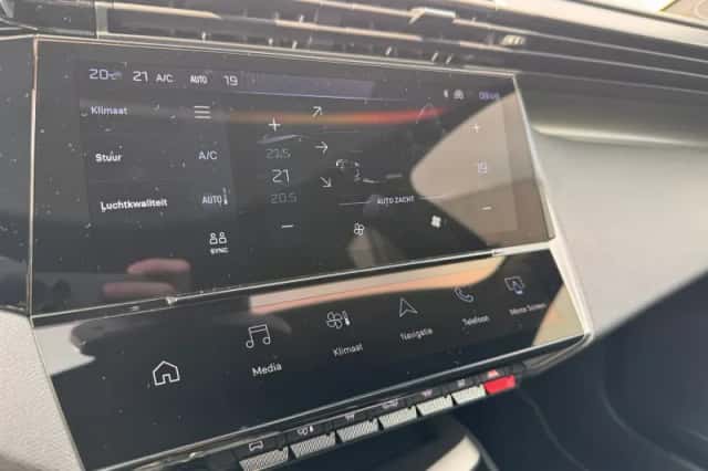 Peugeot 408 (2025) thumbnail 24