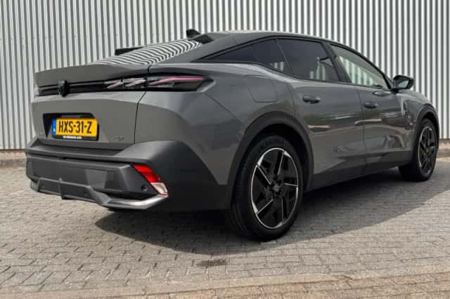 Peugeot 408 (2025) thumbnail 5