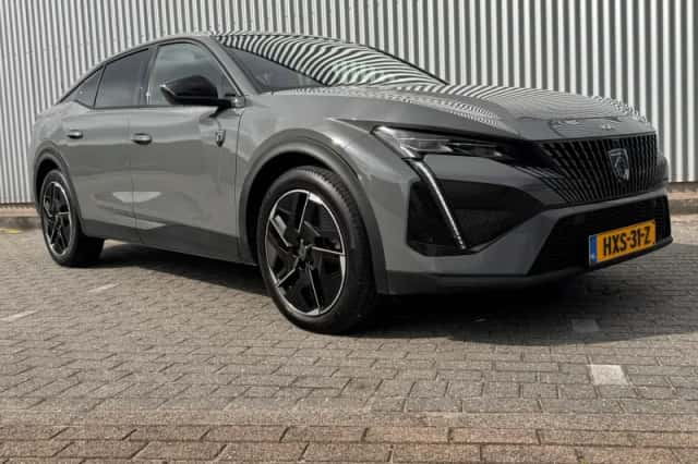 Peugeot 408 (2025) thumbnail 7