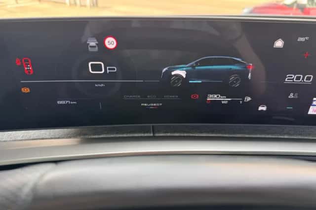 Peugeot 3008 (2025) thumbnail 19