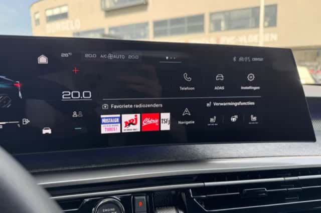 Peugeot 3008 (2025) thumbnail 25