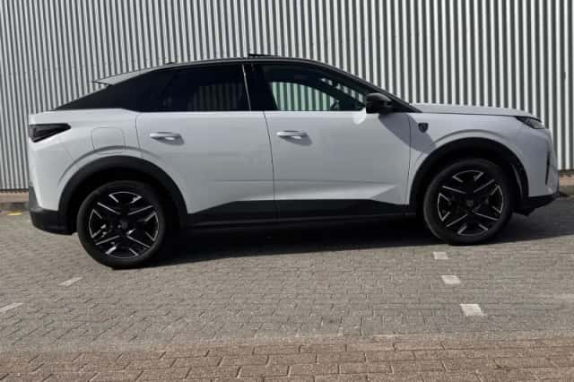 Peugeot 3008 (2025) thumbnail 6