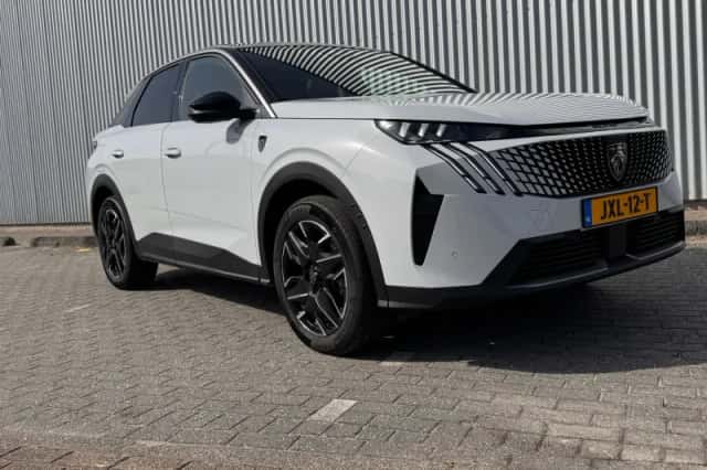 Peugeot 3008 (2025) thumbnail 7