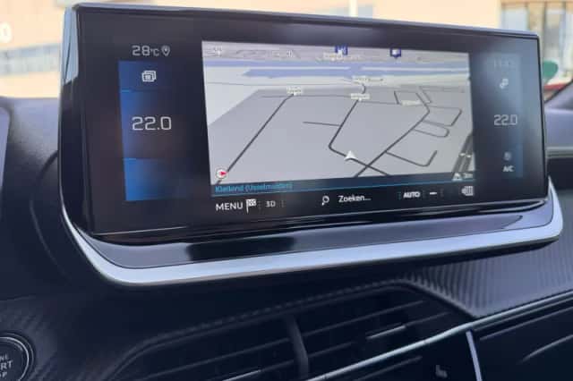 Peugeot 2008 (2022) thumbnail 26