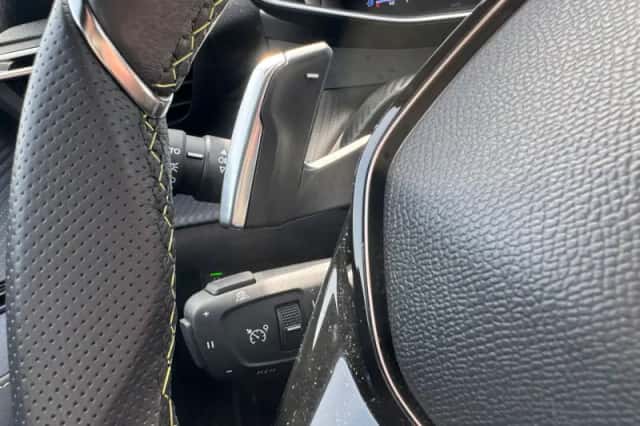 Peugeot 2008 (2025) thumbnail 17